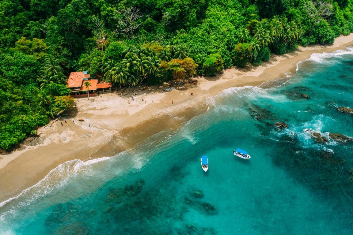 Scuba diving in Costa Rica